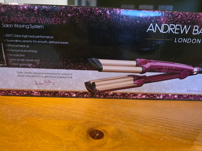 Ceramic hot brush & Glamour waver