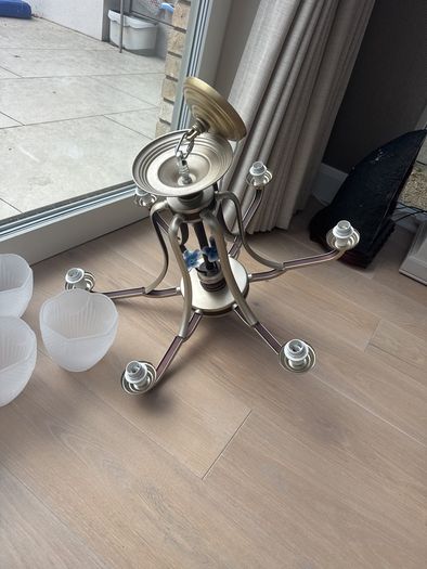 Chandelier calling light