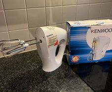 Kenwood HM220 Hand Mixer - Barely Used