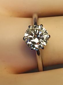 18ct White Gold Vintage Natural 1.5 ct. Diamond Ring