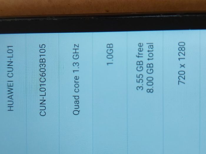 HUAWEI Mobile Phone, Model Cun-L01, 8GB, in very good condition