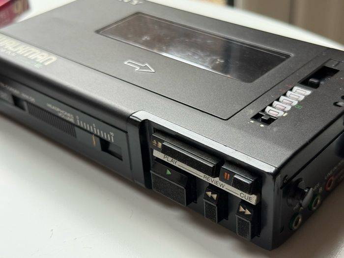 Sony WM-D6 Professional Stereo Cassette Recorder working