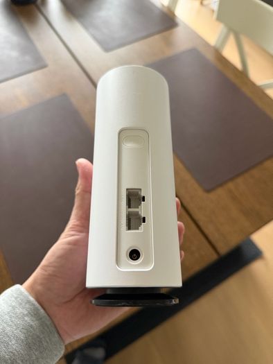 ZTE G5C 5G Router Good Condition Works Perfectly