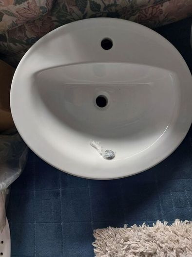 Bathroom sinks