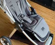 Mamas Papas buggy, bassinet FLIP XT3