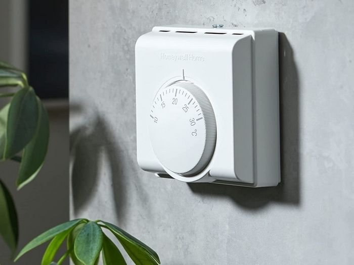 Honeywell Home Ambient T6360A1004 thermostat
