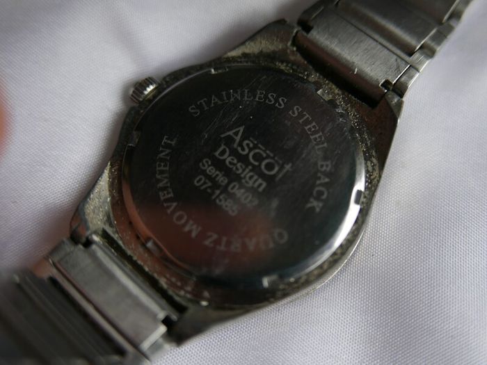 Ascot Water Resistant  30 M Men Quartz Watch New Battery