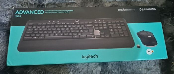 Wireless Spanish keyboard and mouse Logitech MK540 - Advanced