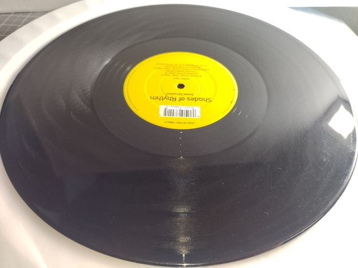 Shades Of Rhythm - Sweet Sensation - ZZT Records - SOR 90s PIANO House CLASSIC!