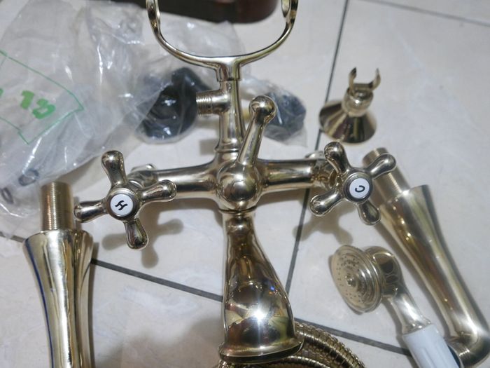 Vintage Retro Antique Plated Brass Bathroom Clawfoot Bath Tub Hand Shower taps Basin & Bath Shower Mixer (never used)