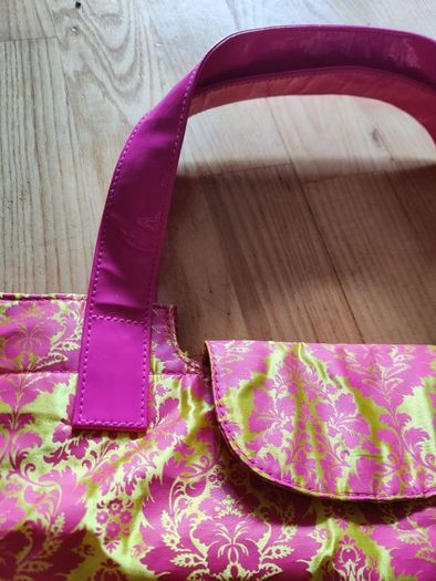 Handbag