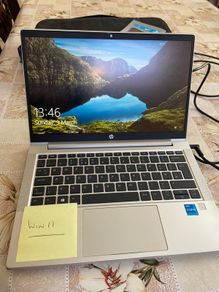 HP ProBook 430 G8 notebook, HP docking station, HP laptop bag