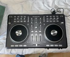 Numark Mixtrack Pro