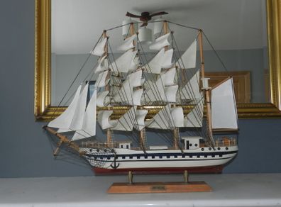 Model Ship