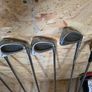 Mainly Mac Gregor golf set w Dunlop putter & 3 drivers Image 8