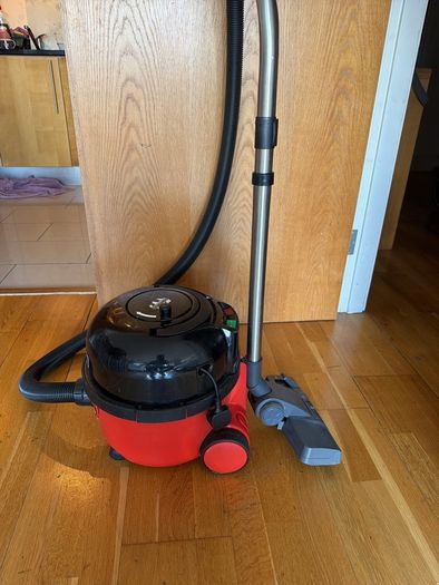 Henry 200 Vacuum Cleaner Excellent Condition