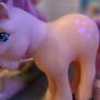 Pretty Parlour 1982 Complete (no box) with Peachy and Twinkles the Cat MLP G1 My Little Pony Accessories Playset Image 3