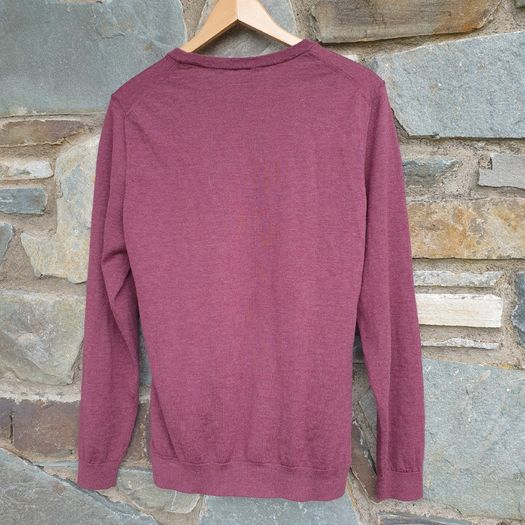 Hugo Boss italian wool slim fit sweater size 10