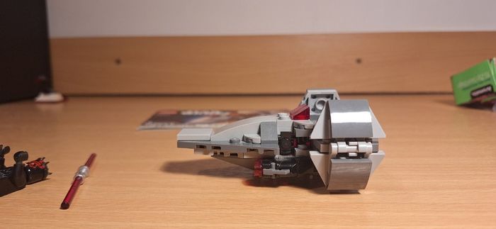 LEGO Star Wars 75224 Sith Infiltrator Microfighter