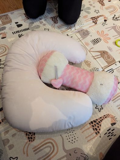 Activity gym, tummy time pillow, baby bath, door jumper