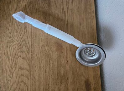 Kitchen Sink Drain Strainer & Flexible Pipe