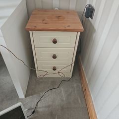 small bedroom locker