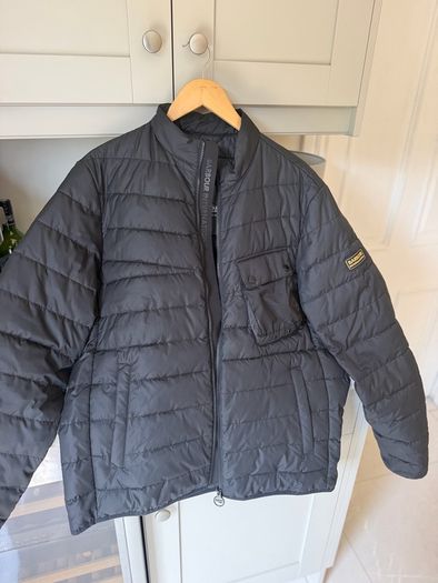 Barbour light padded jacket XL (unworn)