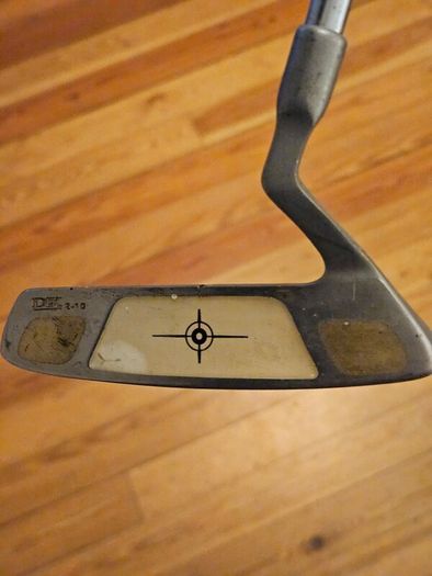Taylormade G15 Set Of Golf Clubs Plus Driver,5 Wood-3 Wood Plus Putter.