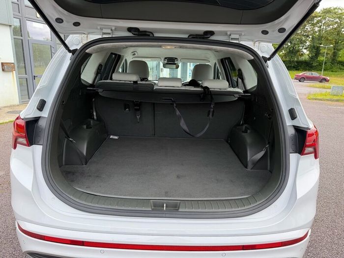 2021 Hyundai Santa Fe Plug-In Hybrid Low mileage