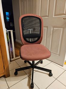 Desk chair