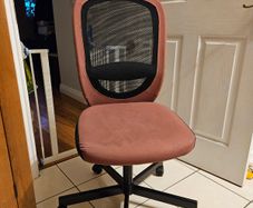 Desk chair