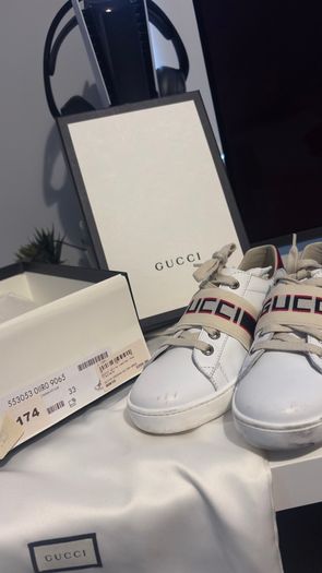 Gucci runners
