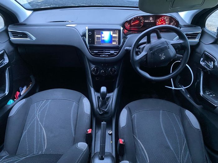 2014 Peugeot 208 Active  Breaking