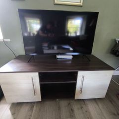 TV stand wooden