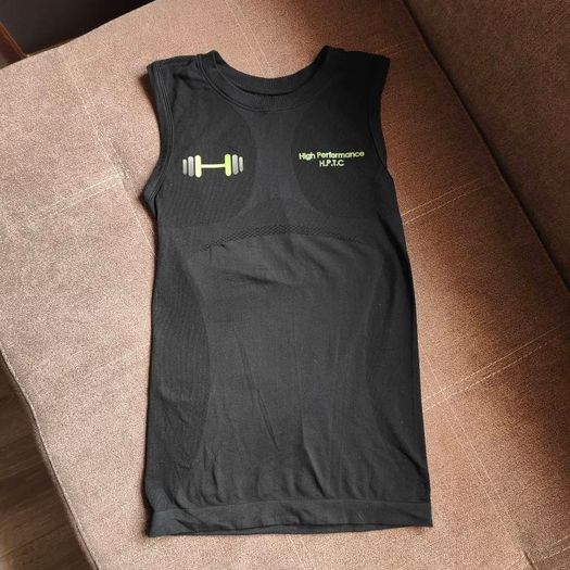 Black Seamless Breathable Sports Top, one size