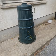 compost bin