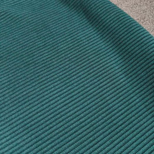 Green Pencil skirt size 8