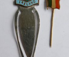 Vintage Irish Bookmark and 1916 Related Badges - Irish