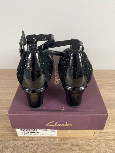 Ladies Shoes