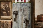 Handcrafted key holder
