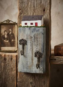 Handcrafted key holder