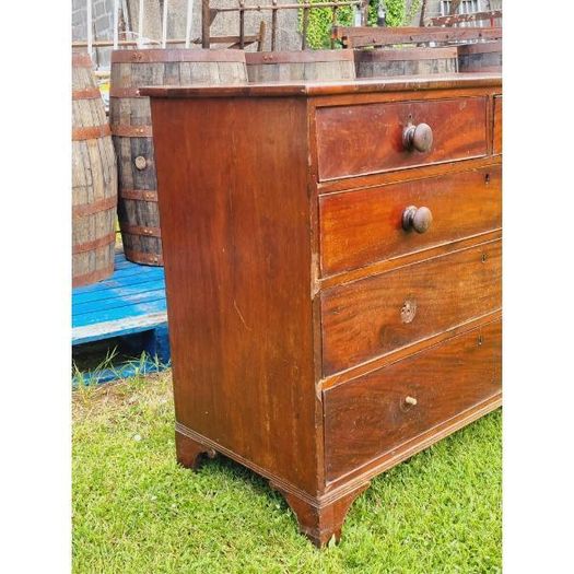Chest of drawers  KAS106