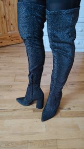 Sexy Black Boots with sparkles