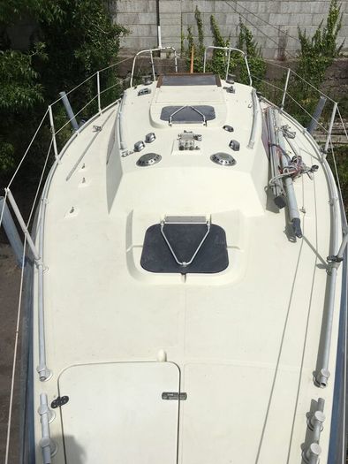 Sail boat