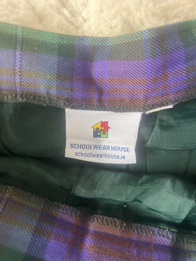 Le cheile school skirt