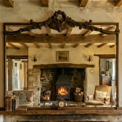 Old mirror that can be used as an Overmantle