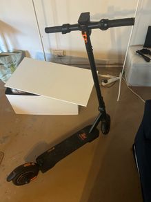 KuKirin S1 Max + charger (Almost NEW)