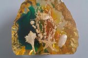 PAPERWEIGHT - Ornament  - Lucite Vintage