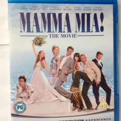 Mamma Mia! [2008] Meryl Streep, Christine Baranski, Amanda Seyfried, Pierce Brosnan, Dominic Cooper, Colin Firth, Stellan Skarsgard & Julie Walters [Blu-ray Movie]