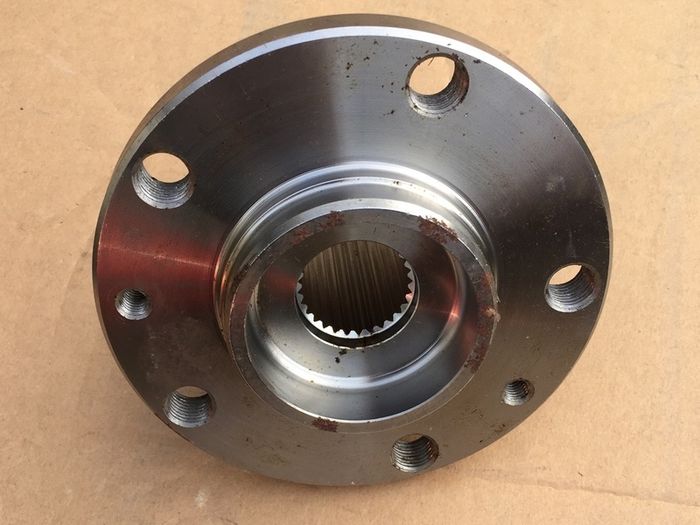 Front Hub (Fiat Ducato Camper)